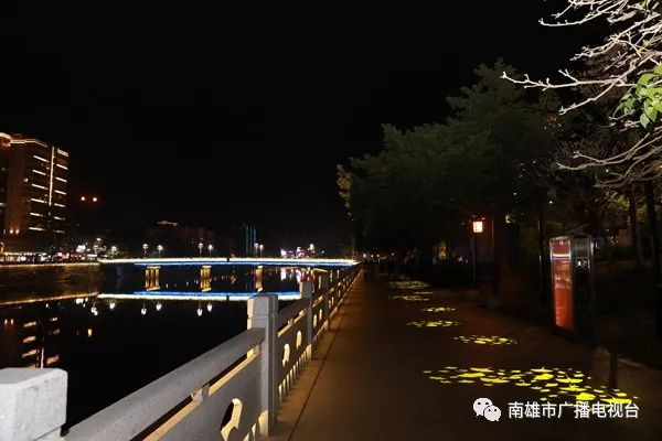 始兴vs南雄夜景直播视频,谁才是粤北夜色里的真顶流? 始兴vs南雄夜景直播视频,谁才是粤北夜色里的真顶流?